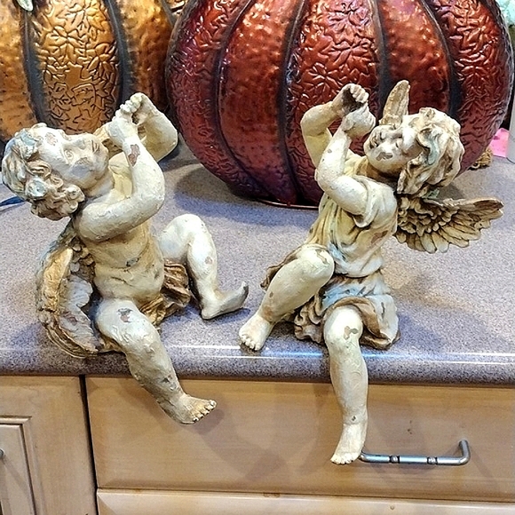 💖Vintage Toscano Boy Girl Angel Cherub Shelf Sitters - Picture 13 of 17